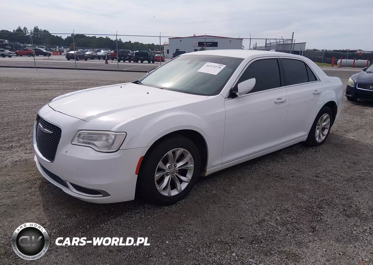 2016 Chrysler 300 Limited VIN:2C3CCAAG4GH156316 - 2