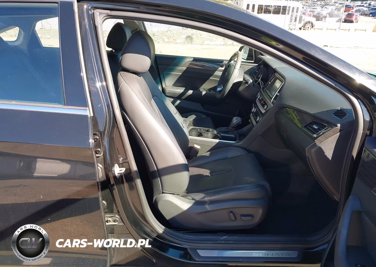 2018 Hyundai Sonata Limited VIN:5NPE34AF2JH723389 - 5