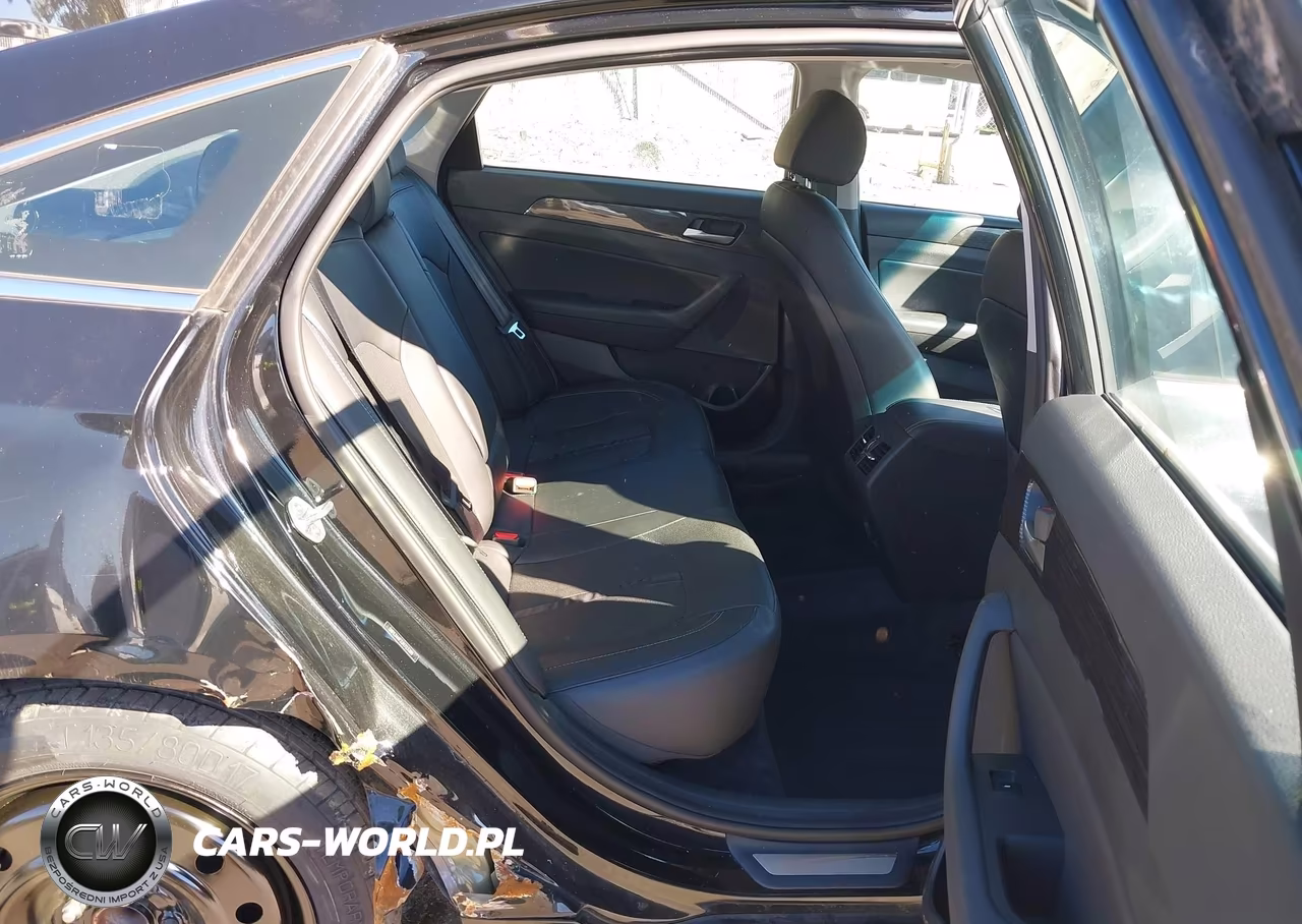 2018 Hyundai Sonata Limited VIN:5NPE34AF2JH723389 - 8