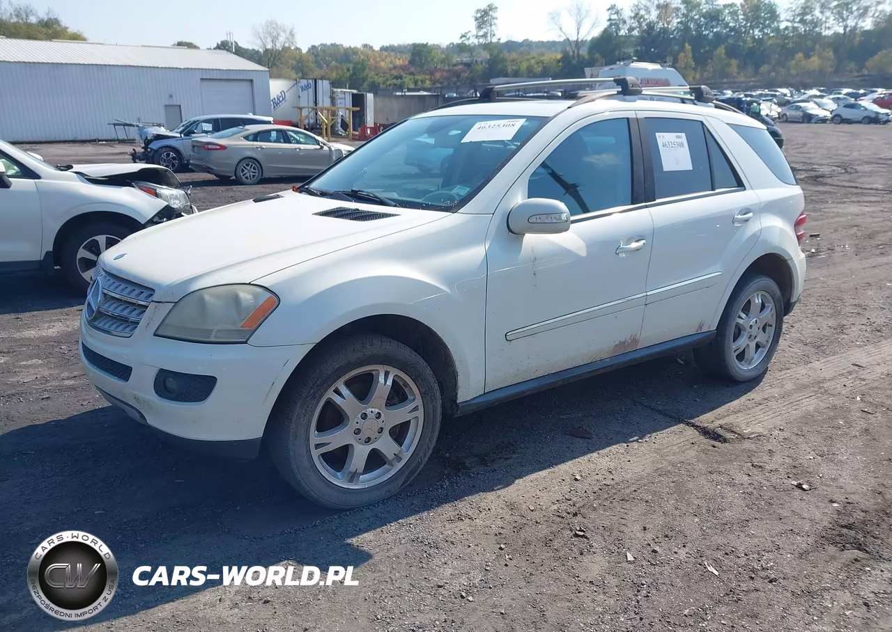2008 Mercedes-Benz Ml 350 VIN:4JGBB86E48A365576 - 2