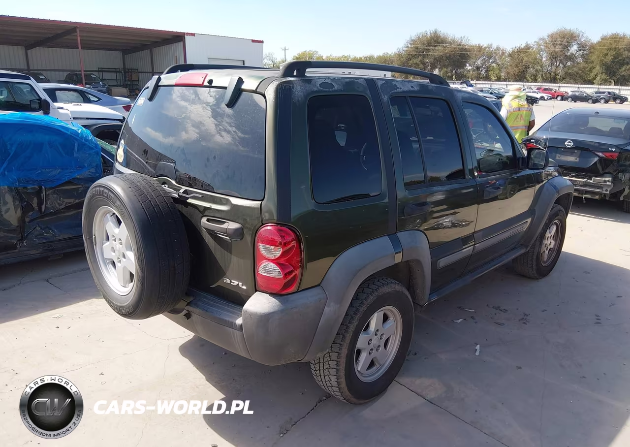 2007 Jeep Liberty Sport VIN:1J4GK48K47W502159 - 4