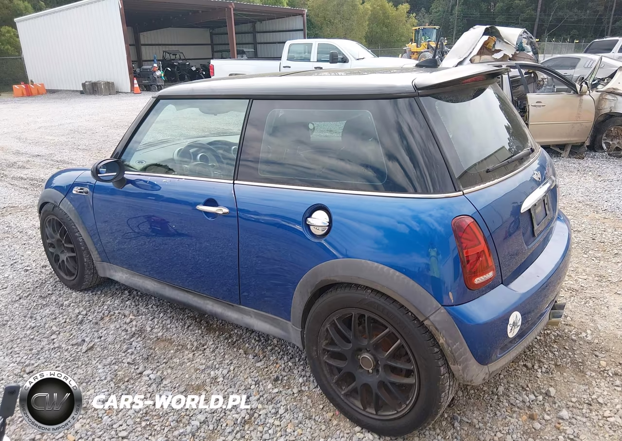 2005 Mini Cooper S VIN:WMWRE33415TD98608 - 3