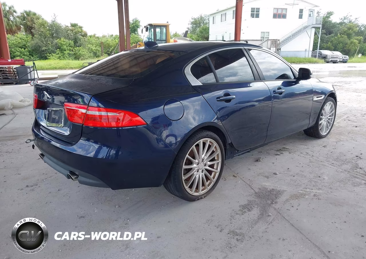 2017 Jaguar Xe 25T VIN:SAJAR4BG9HA974661 - 4