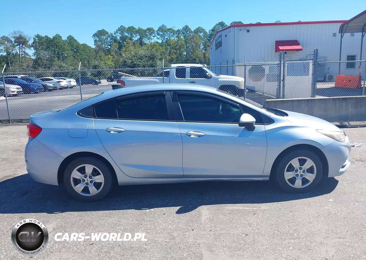 2017 Chevrolet Cruze Ls Auto VIN:1G1BC5SM2H7230342 - 13