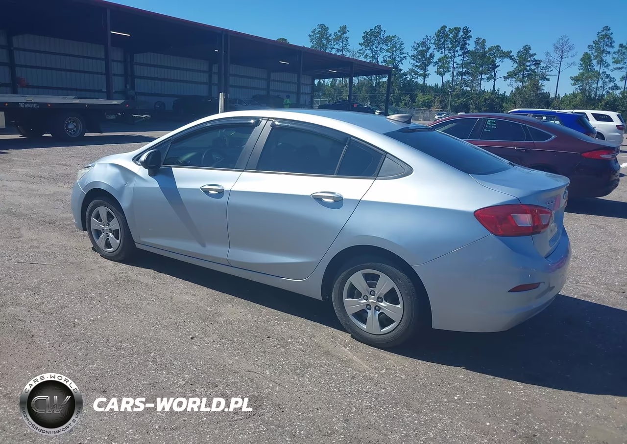 2017 Chevrolet Cruze Ls Auto VIN:1G1BC5SM2H7230342 - 3
