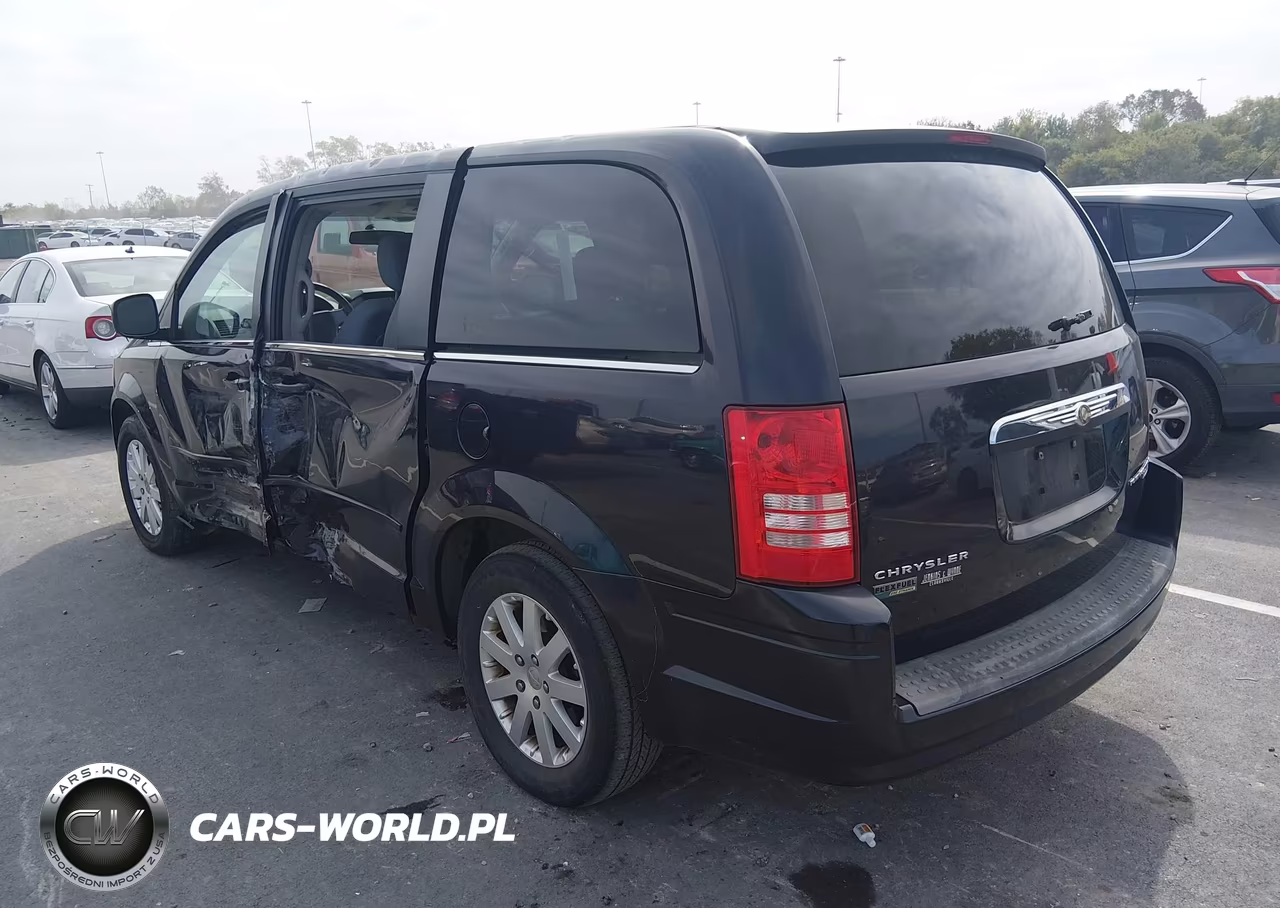 2010 Chrysler Town & Country Lx VIN:2A4RR4DE5AR151539 - 3