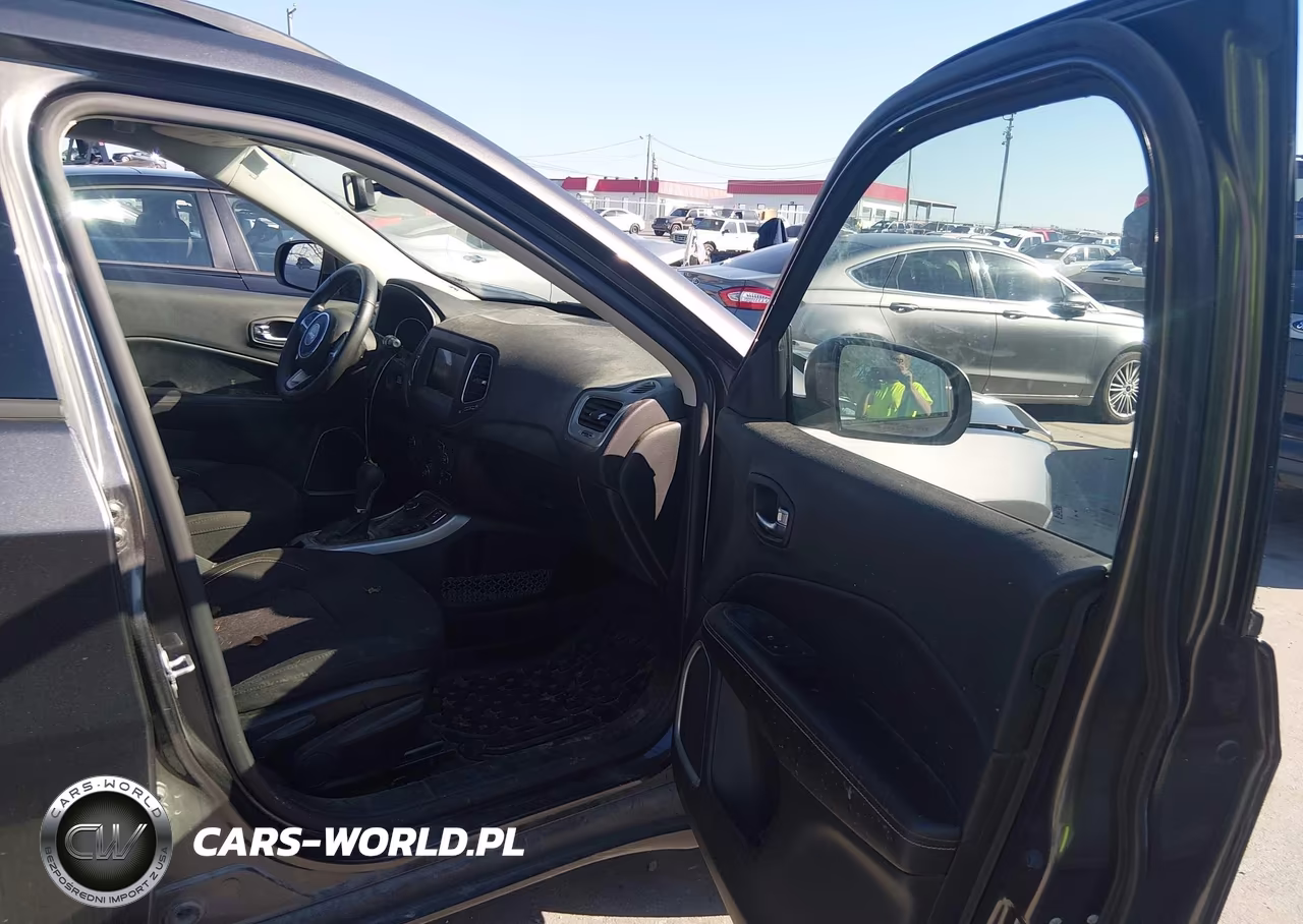 2020 Jeep Compass Sport 4X4 VIN:3C4NJDAB7LT101215 - 5