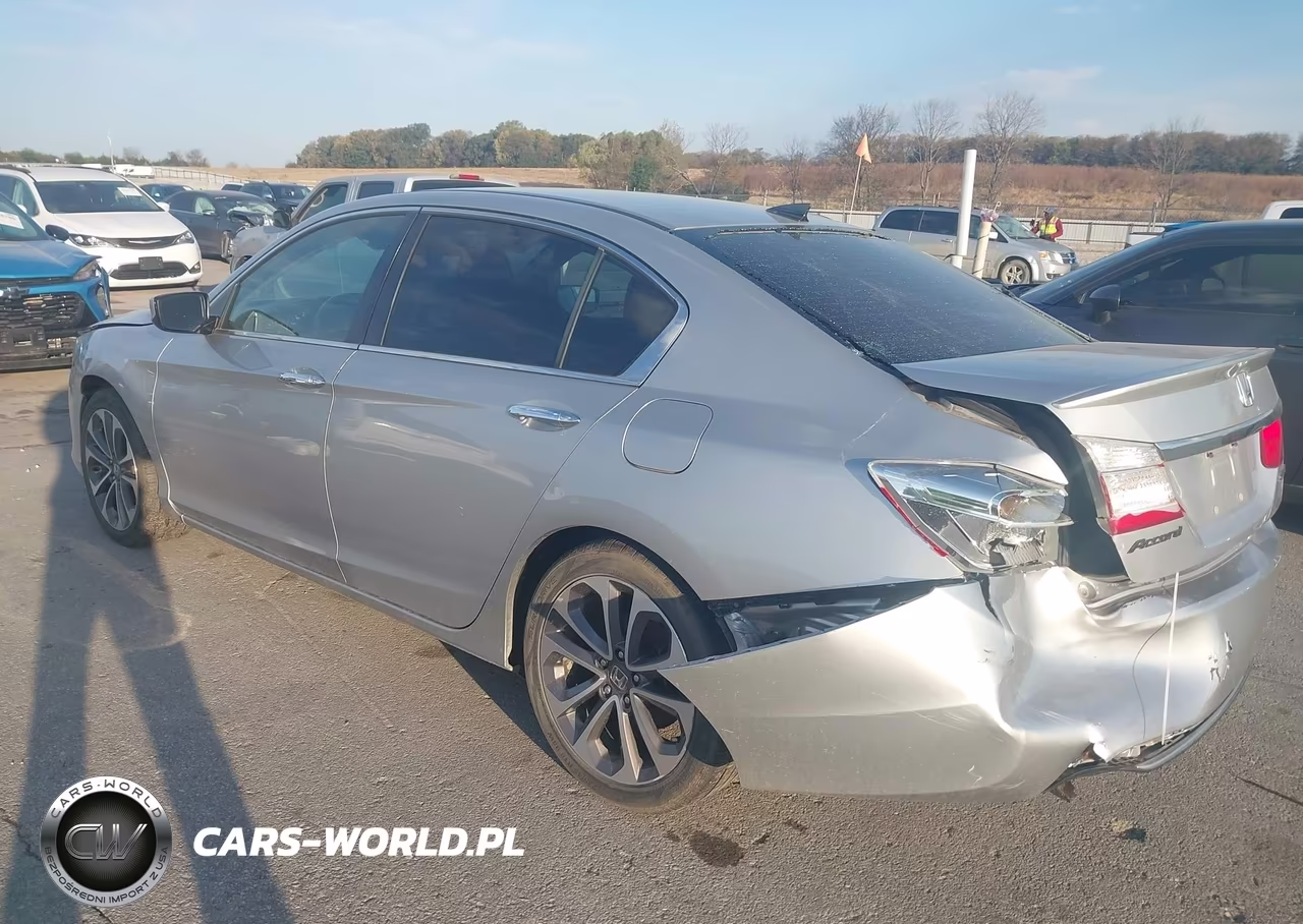 2015 Honda Accord Sport VIN:1HGCR2F54FA181335 - 3