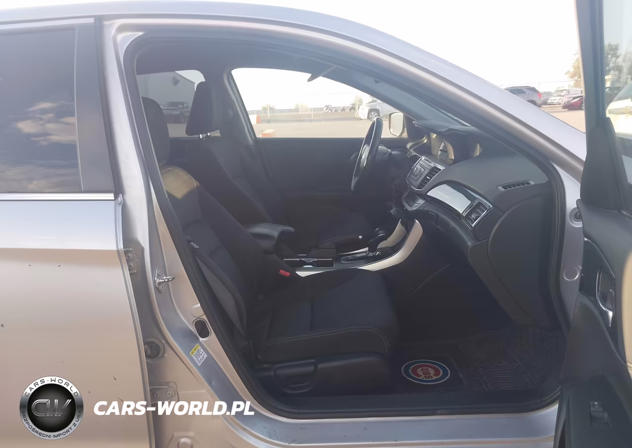 2015 Honda Accord Sport VIN:1HGCR2F54FA181335 - 5