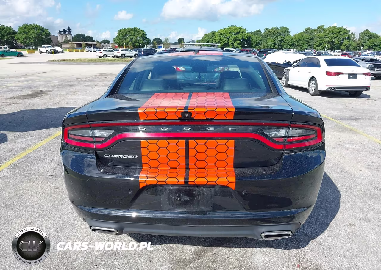 2022 Dodge Charger Sxt Rwd VIN:2C3CDXBG8NH169159 - 17