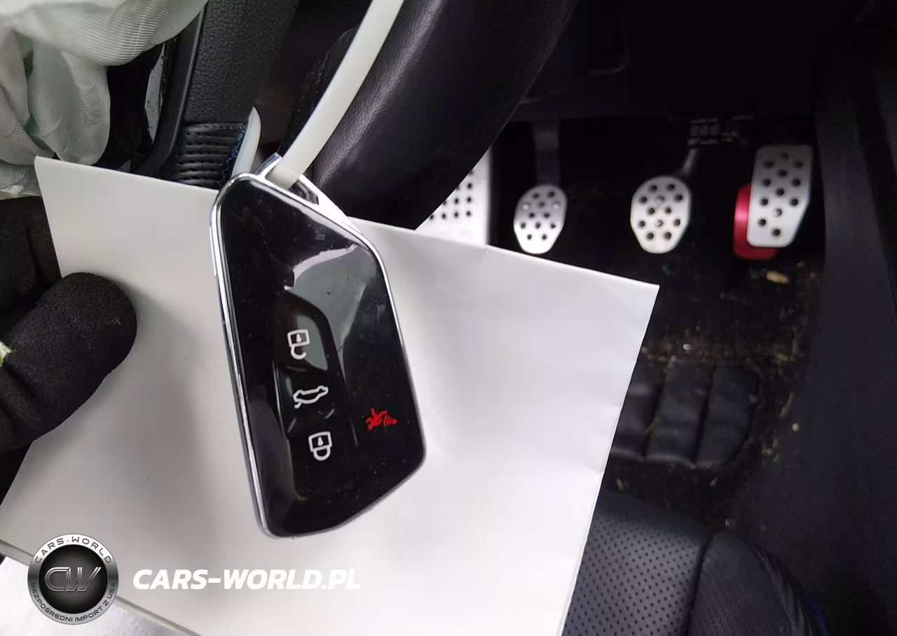 2022 Volkswagen Golf R 2.0T VIN:WVWFB7CD4NW189770 - 11