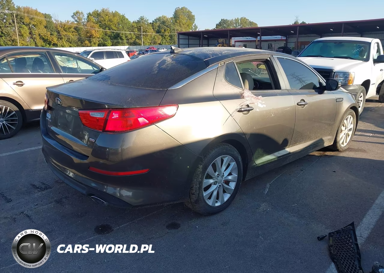 2015 Kia Optima Lx VIN:5XXGM4A78FG399642 - 4