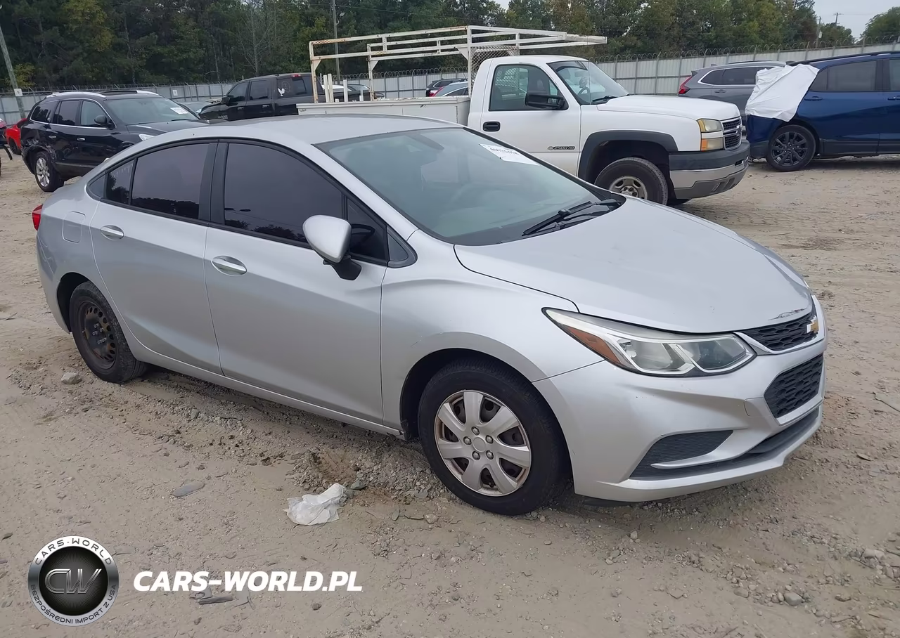 2018 Chevrolet Cruze Ls Auto VIN:1G1BC5SM7J7149553 - 1