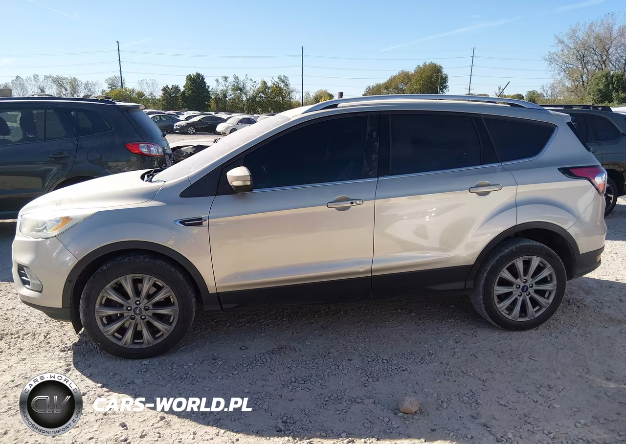 2018 Ford Escape Titanium VIN:1FMCU9J97JUA57885 - 14