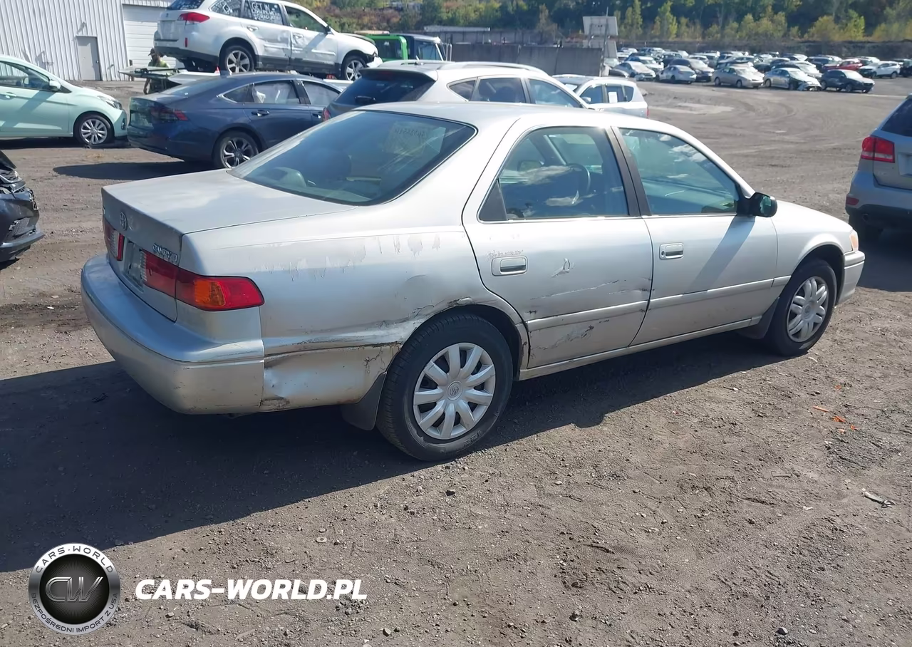 2000 Toyota Camry Le VIN:4T1BG22K9YU645471 - 4