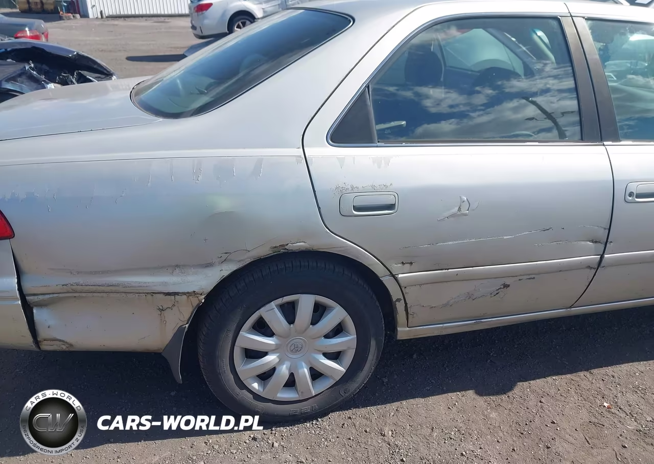 2000 Toyota Camry Le VIN:4T1BG22K9YU645471 - 6