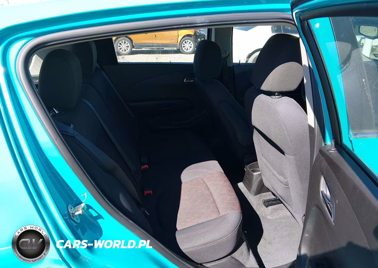 2020 Chevrolet Sonic Fwd Lt 5-Door VIN:1G1JD6SB9L4108388 - 8