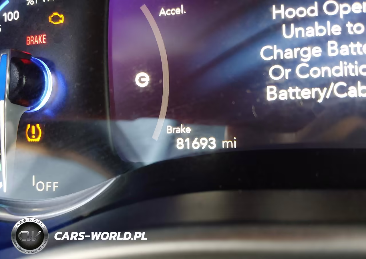 2022 Chrysler Pacifica Hybrid Touring L VIN:2C4RC1L70NR222113 - 19