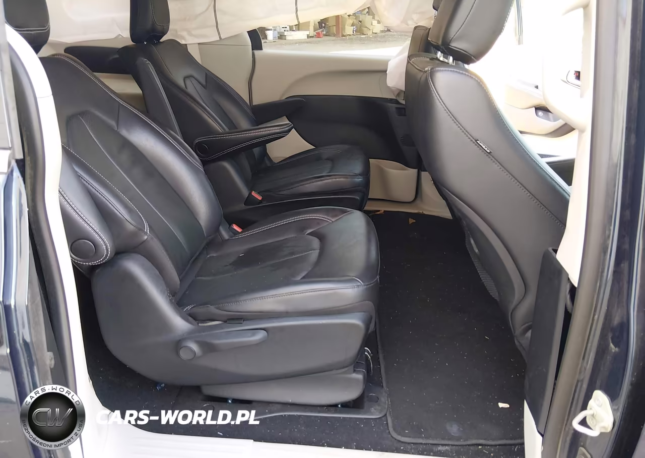 2022 Chrysler Pacifica Hybrid Touring L VIN:2C4RC1L70NR222113 - 8