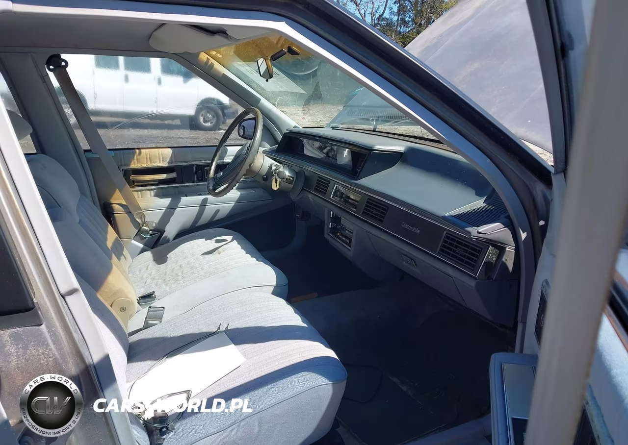 1990 Oldsmobile Delta 88 Royale VIN:1G3HN54C4L1845552 - 5