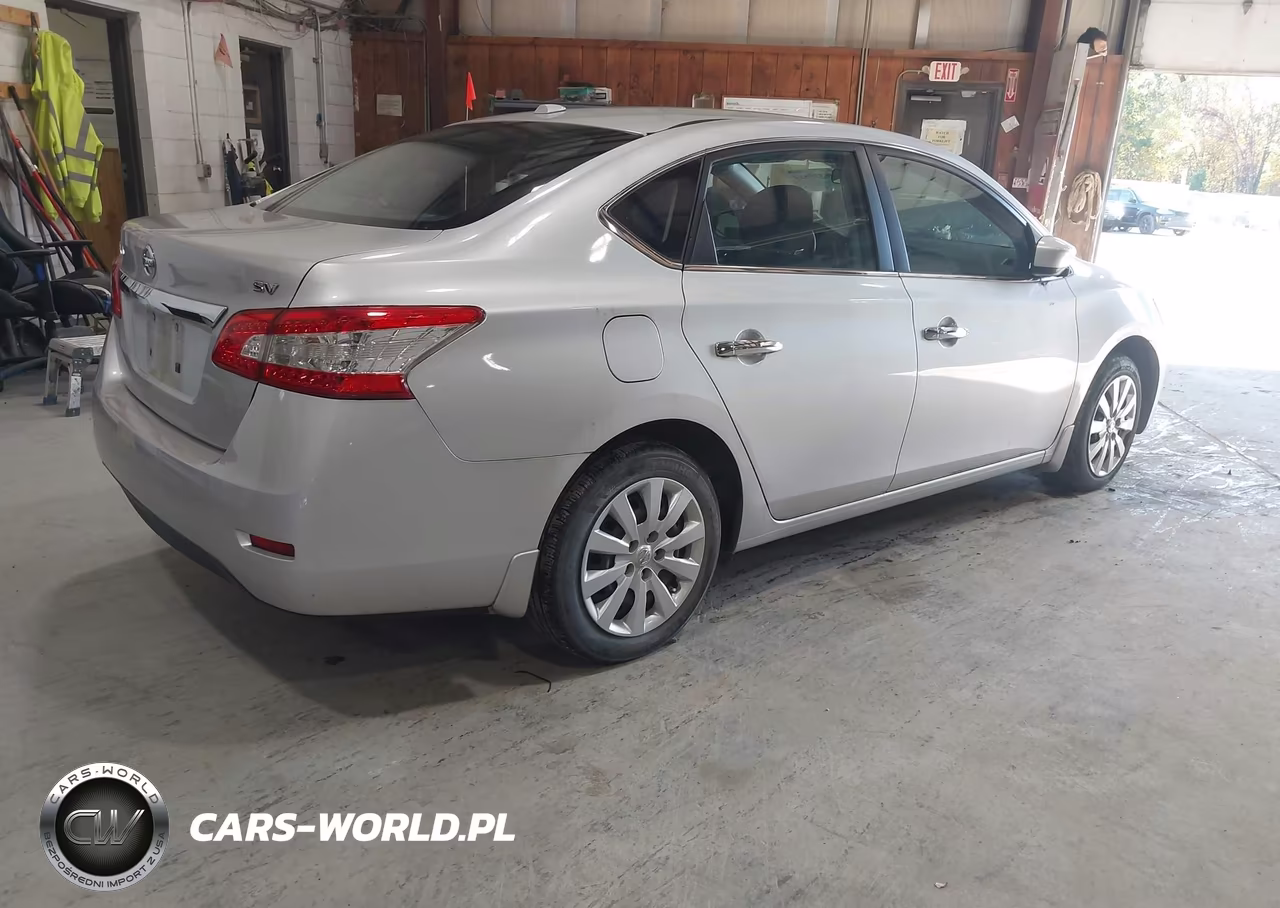2015 Nissan Sentra Sv VIN:3N1AB7AP4FY301066 - 4