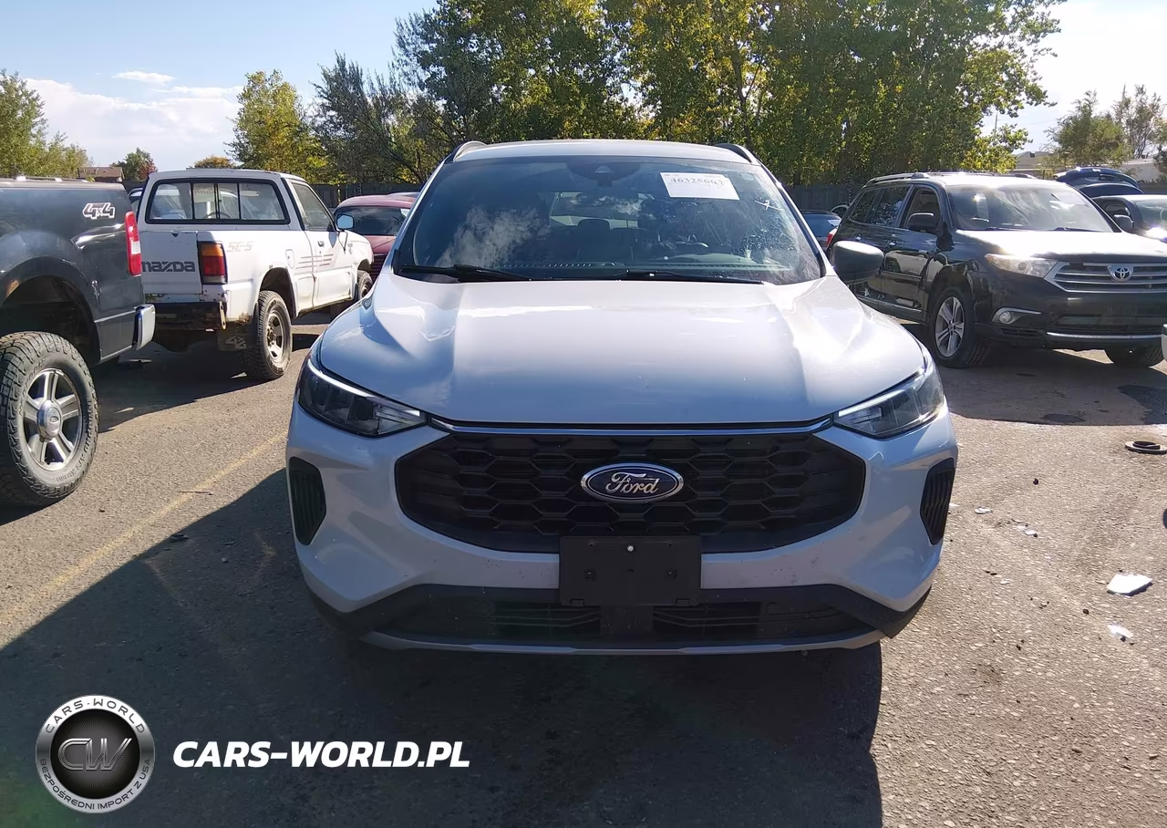 2025 Ford Escape St-Line VIN:1FMCU0MN7SUB21316 - 13