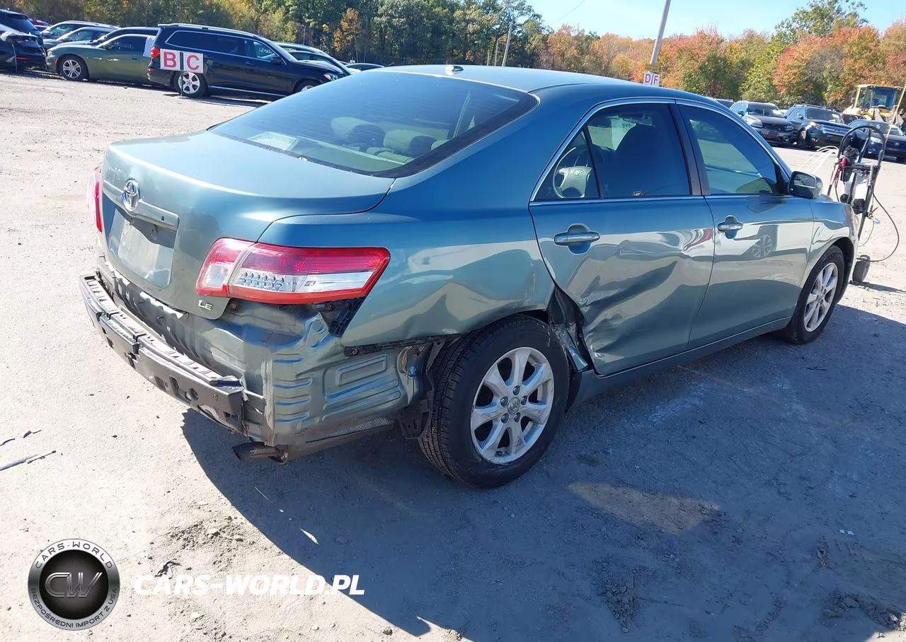 2010 Toyota Camry Le VIN:4T4BF3EK7AR059819 - 4