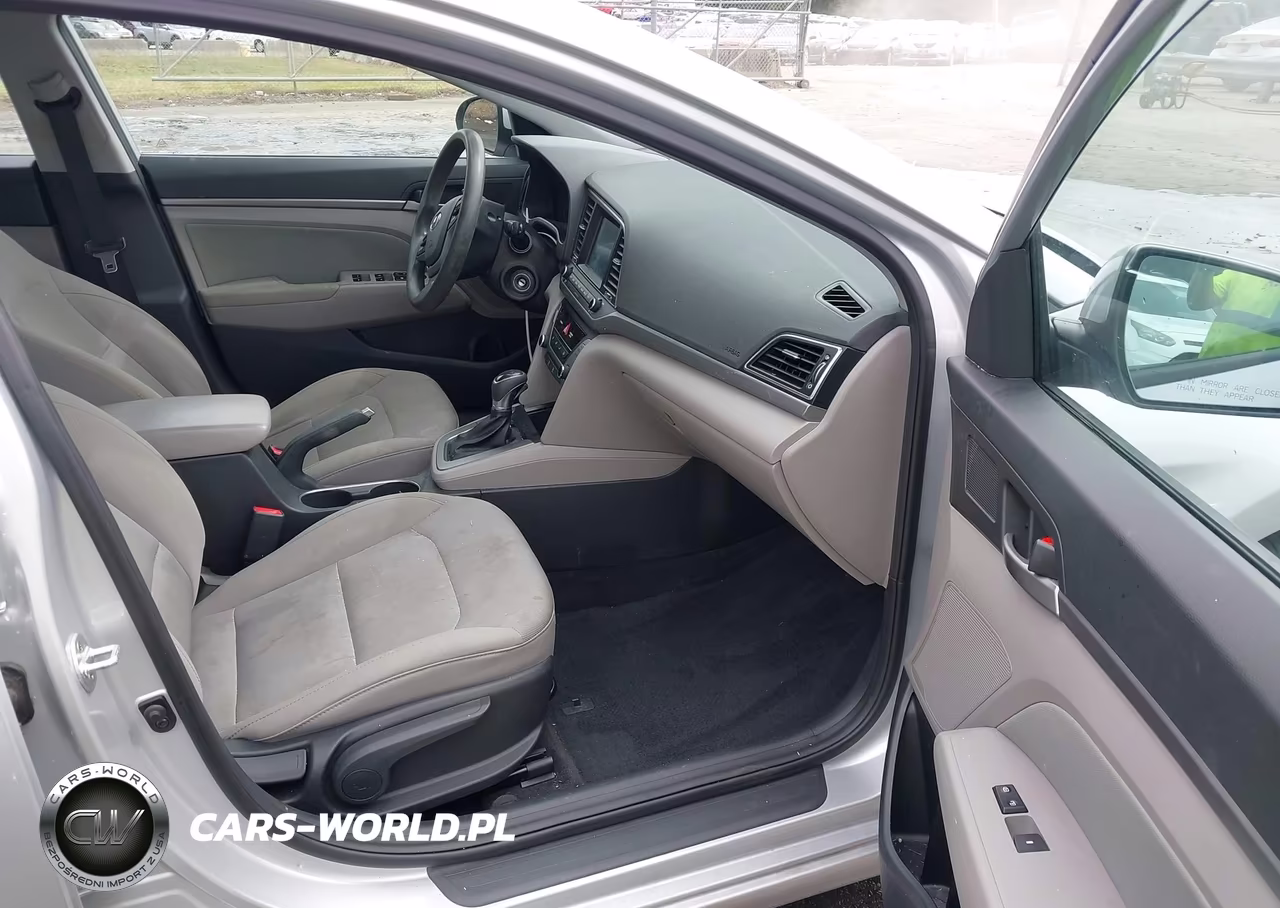 2018 Hyundai Elantra Sel VIN:5NPD84LF1JH250756 - 5