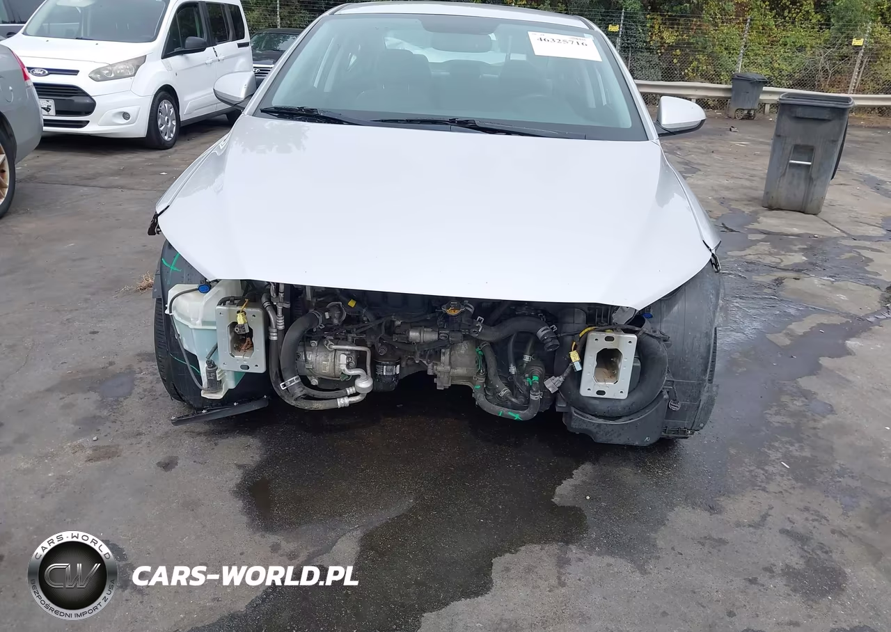 2018 Hyundai Elantra Sel VIN:5NPD84LF1JH250756 - 6