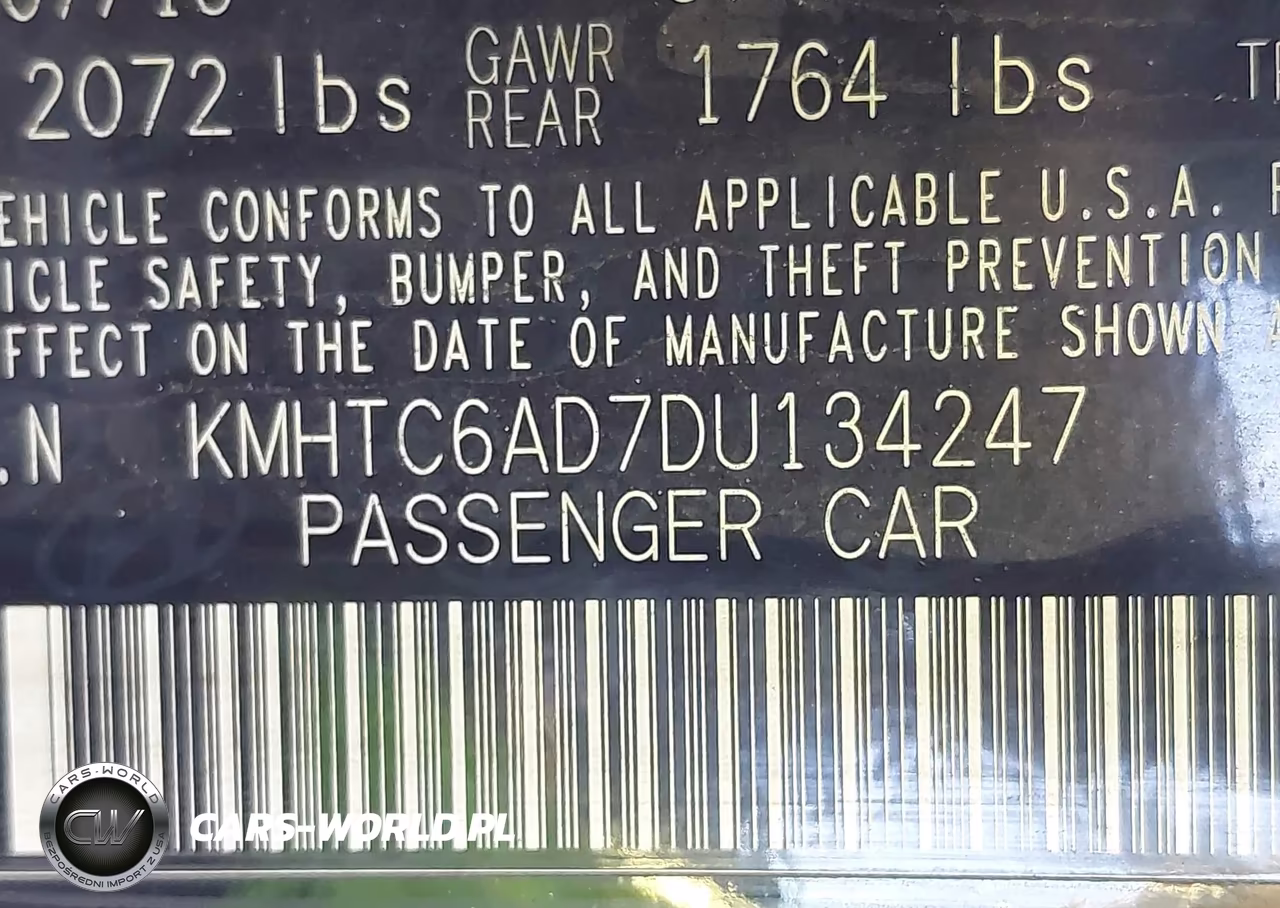 2013 Hyundai Veloster Base W-Gray VIN:KMHTC6AD7DU134247 - 9