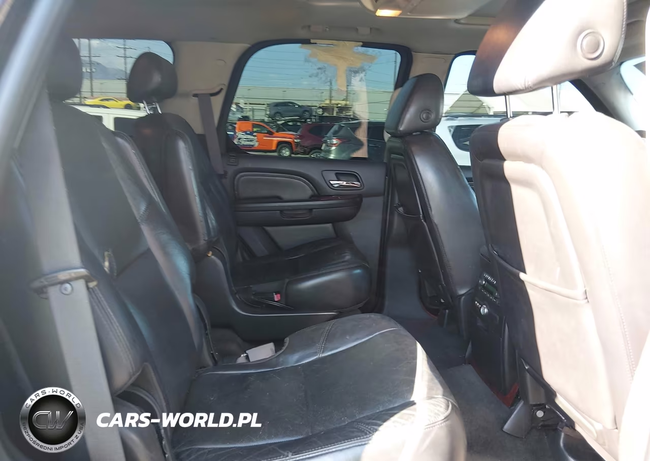 2008 Cadillac Escalade Standard VIN:1GYFK63818R179157 - 8