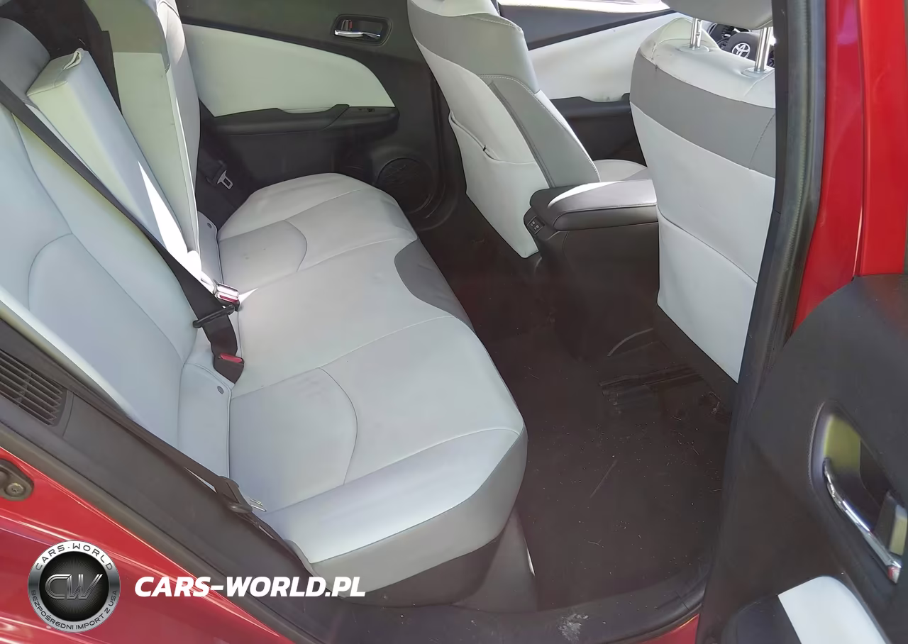 2021 Toyota Prius Prime Xle VIN:JTDKAMFP4M3182047 - 8