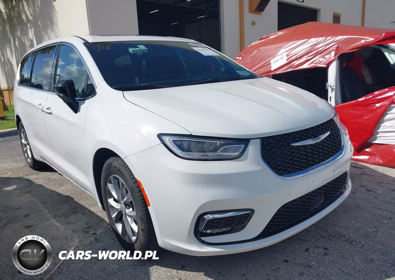 2026 Chrysler Pacifica Limited VIN:2C4RC1GG2TR177697 - 17