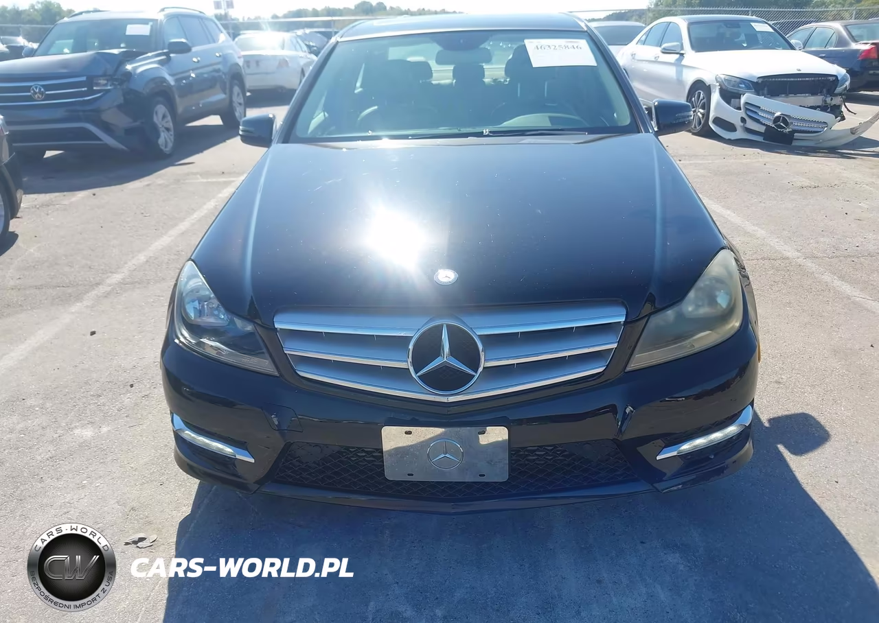 2012 Mercedes-Benz C 250 Sport VIN:WDDGF4HBXCA669911 - 6