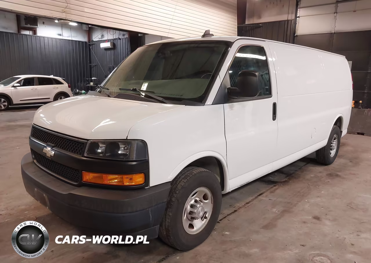 2018 Chevrolet Express 3500 Work Van VIN:1GCZGHFGXJ1275537 - 2