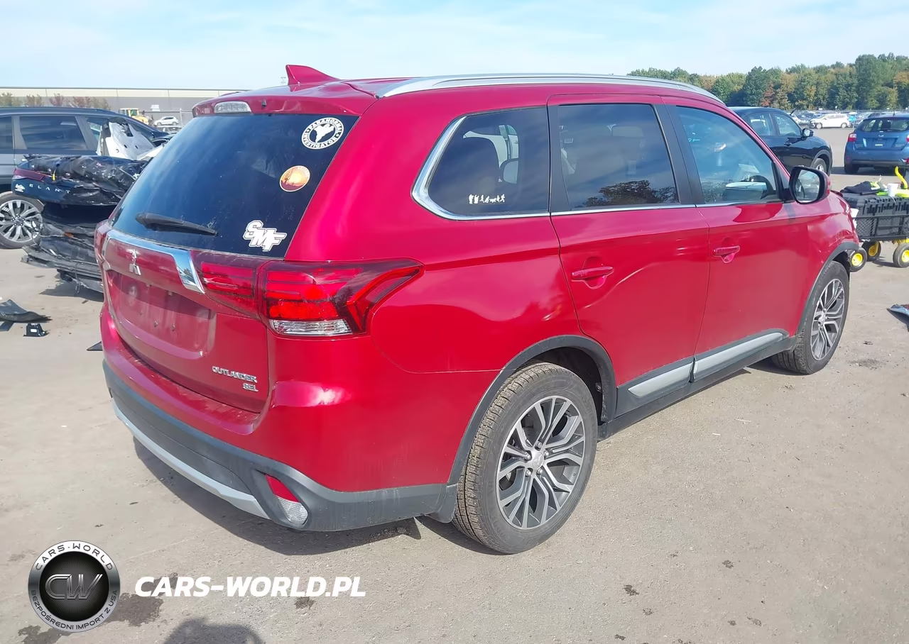 2018 Mitsubishi Outlander Sel VIN:JA4AD3A32JZ058900 - 4