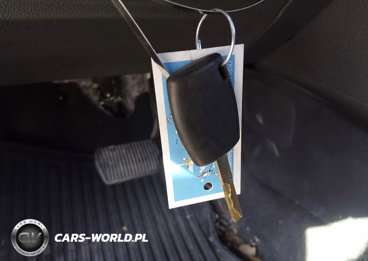 2017 Ford Focus Se VIN:1FADP3FE8HL274337 - 11