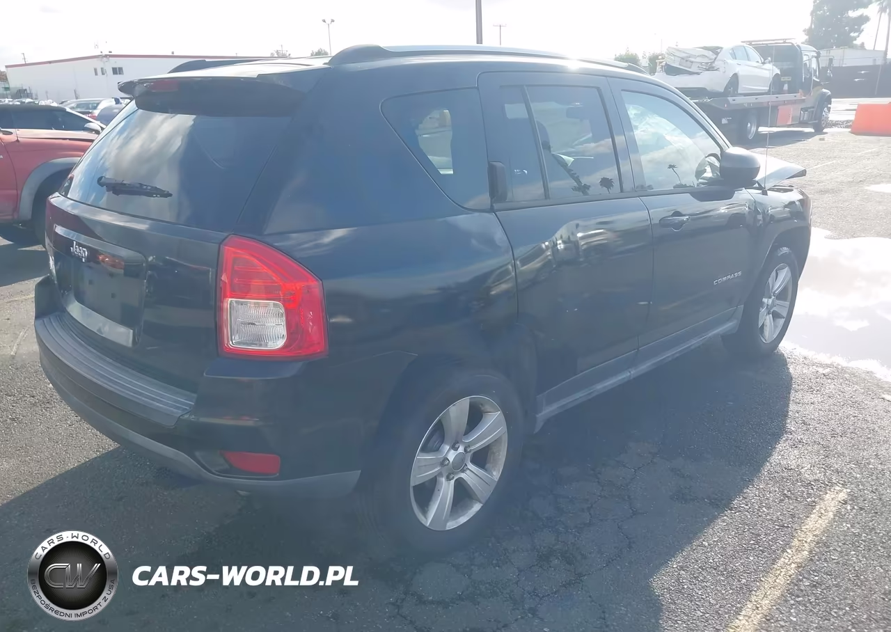 2012 Jeep Compass Sport VIN:1C4NJCBAXCD605442 - 4