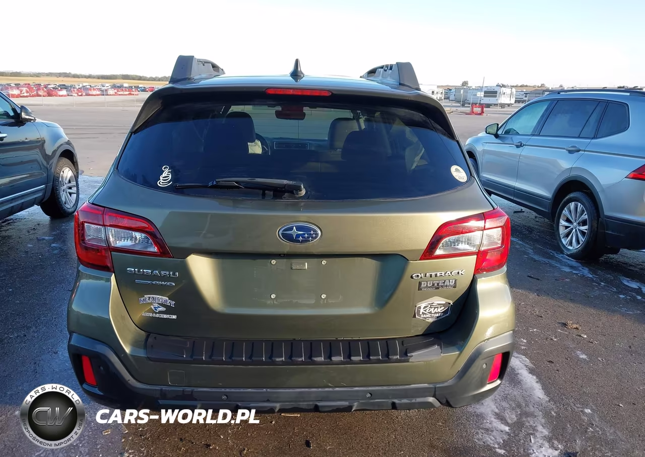 2018 Subaru Outback 2.5I Limited VIN:4S4BSANC2J3232302 - 17
