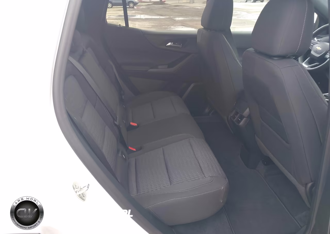 2027 Chevrolet Equinox VIN:3GNARHEG0VL171007 - 8