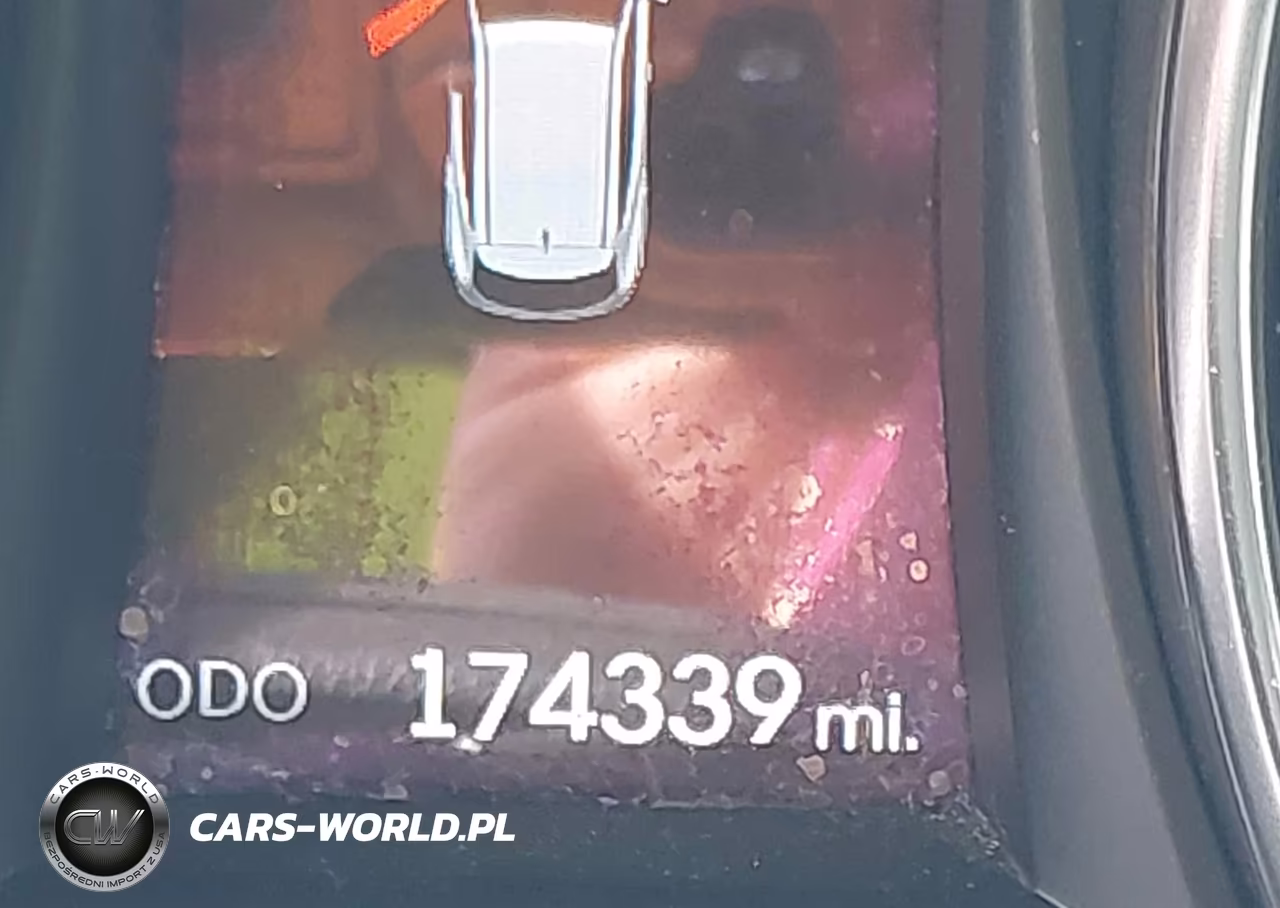 2016 Hyundai Santa Fe Sport 2.4L VIN:5XYZU3LB6GG342387 - 15