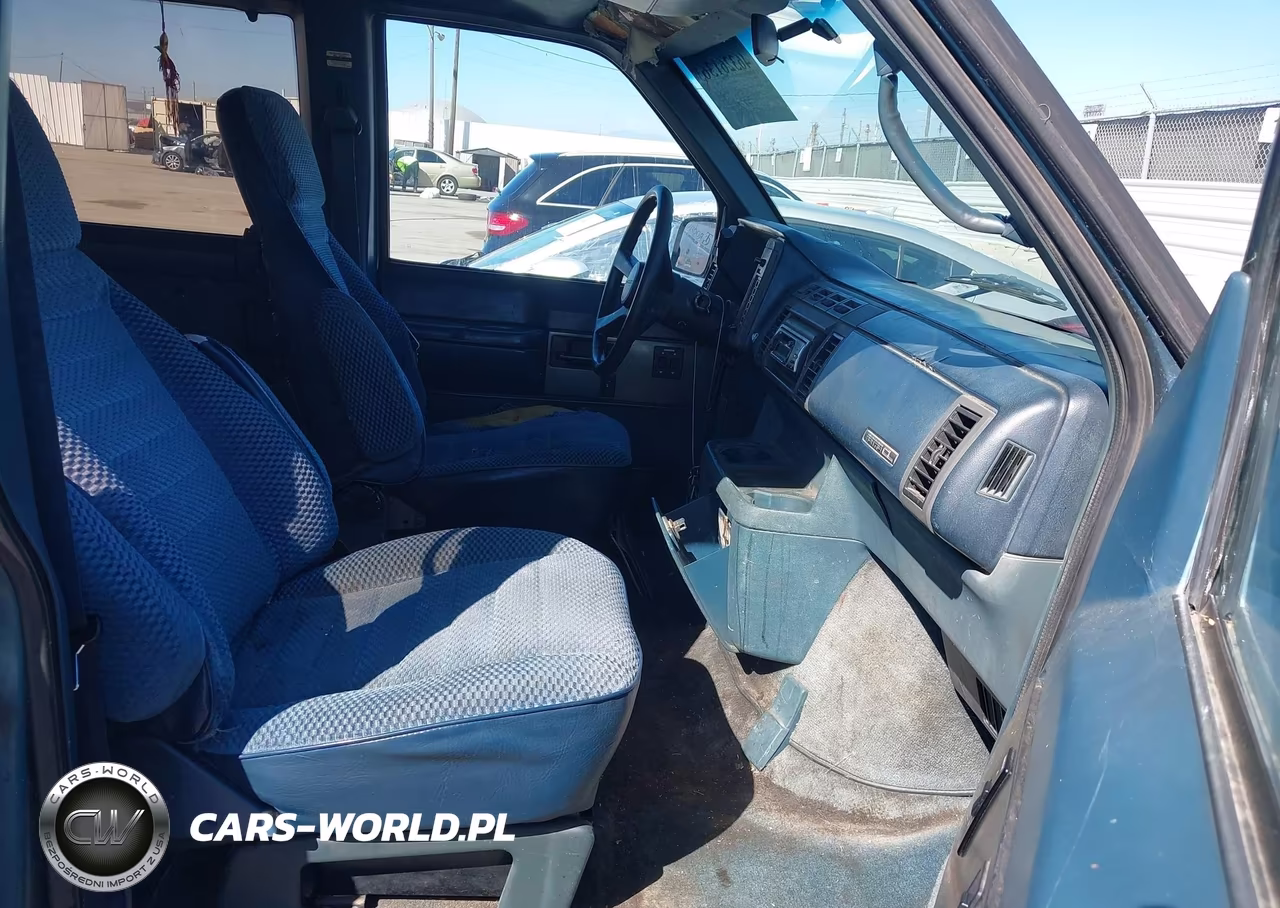 1992 Chevrolet Astro VIN:1GNDM19Z1NB138906 - 5