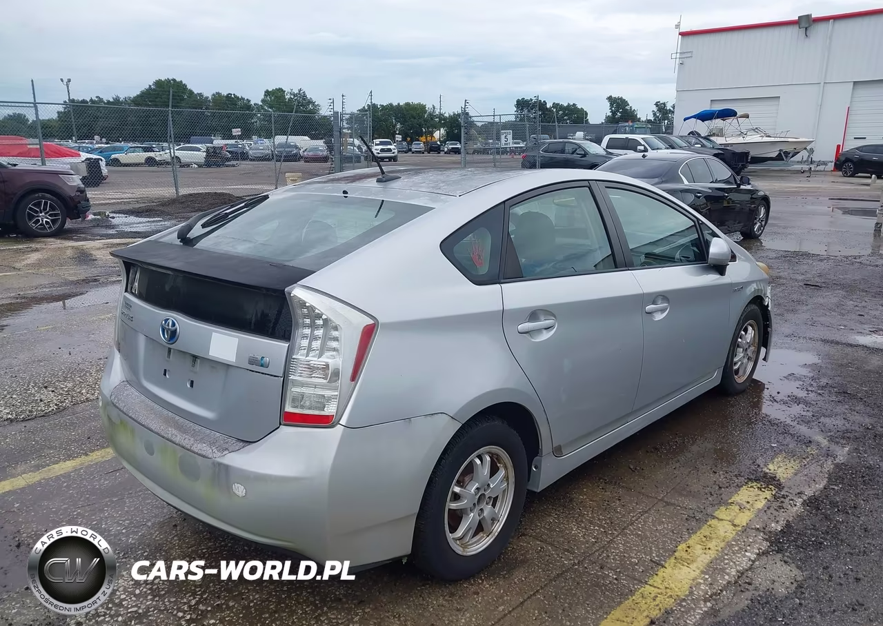 2010 Toyota Prius Iv VIN:JTDKN3DUXA5065581 - 4