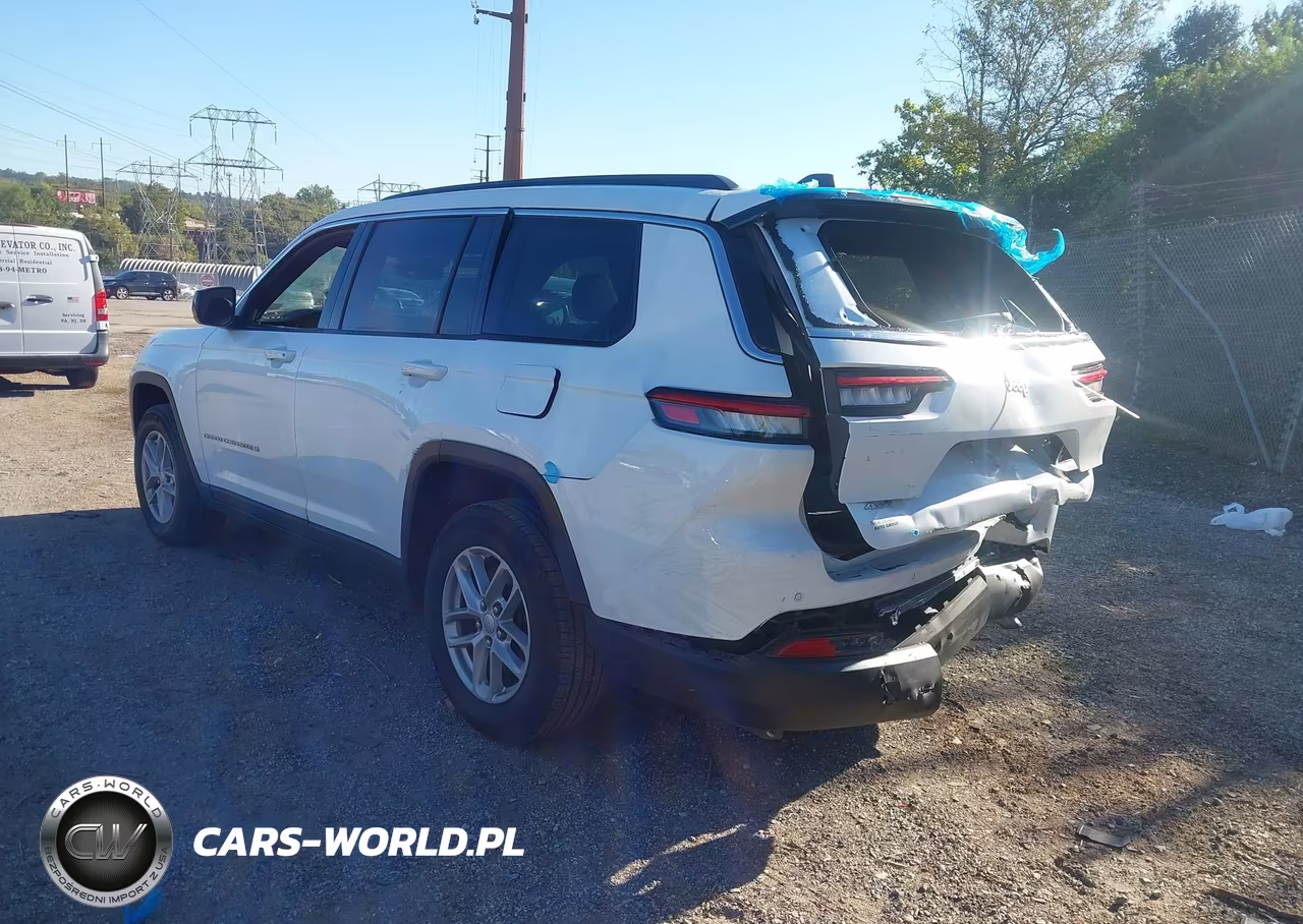 2024 Jeep Grand Cherokee L Laredo X 4X4 VIN:1C4RJKAG9R8580858 - 3