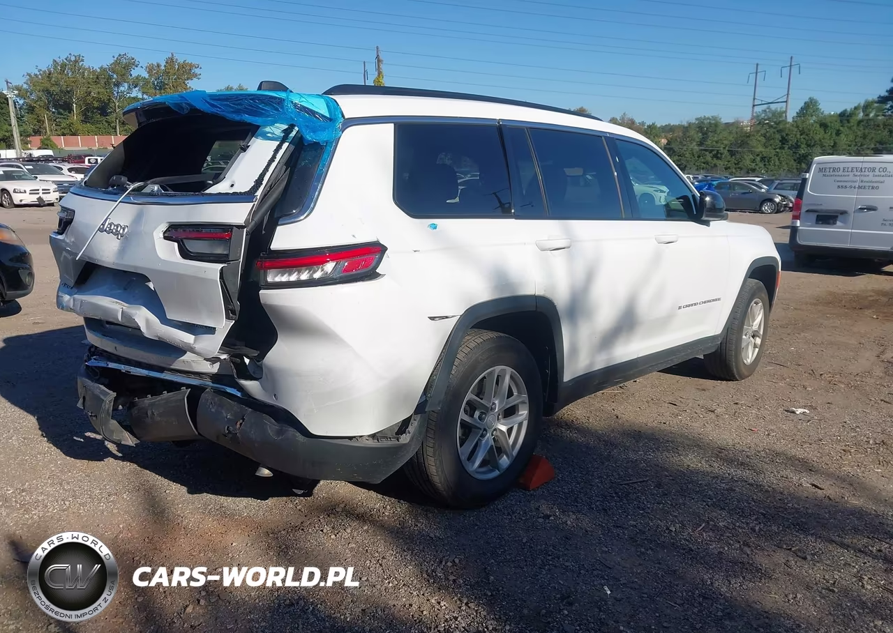 2024 Jeep Grand Cherokee L Laredo X 4X4 VIN:1C4RJKAG9R8580858 - 4