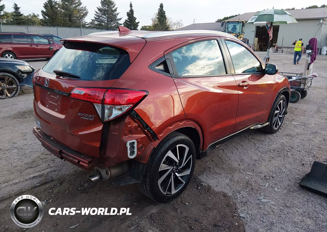 2019 Honda Hr-V Sport VIN:3CZRU6H16KM707268 - 4