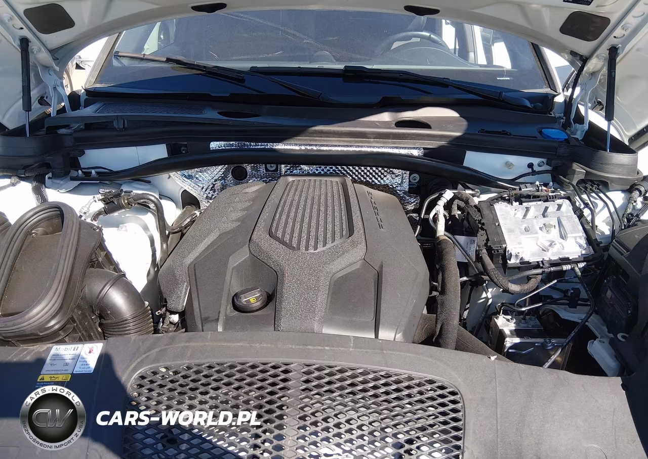 2022 Porsche Macan VIN:WP1AA2A52NLB07921 - 10