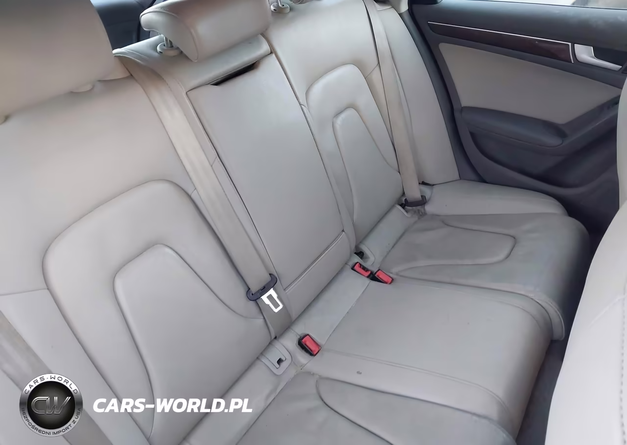 2011 Audi A4 2.0T Premium VIN:WAUSFAFLXBA157544 - 8