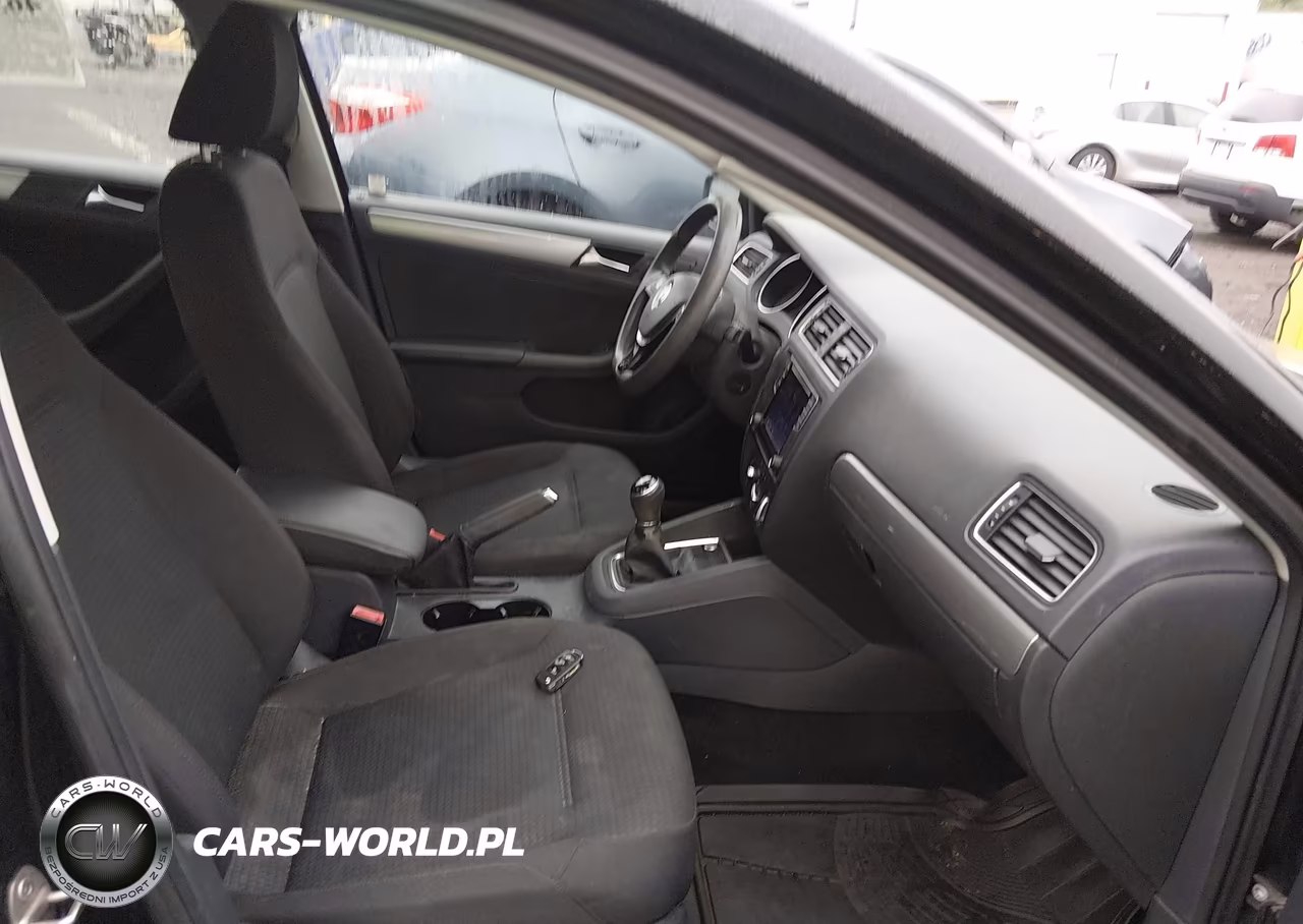 2016 Volkswagen Jetta 1.4T Se VIN:3VWB67AJ3GM373447 - 5