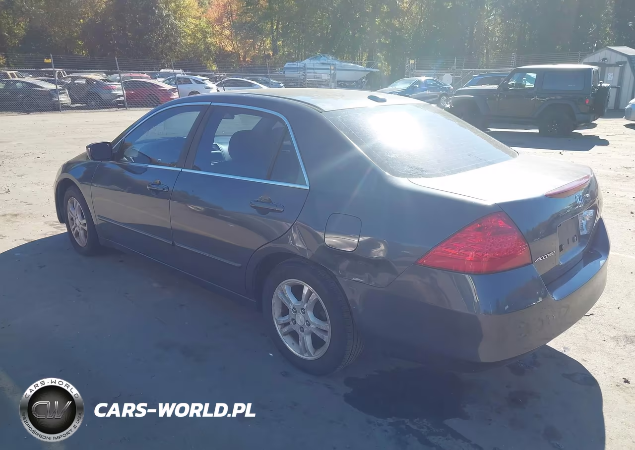 2007 Honda Accord 2.4 Ex VIN:1HGCM56867A015717 - 3